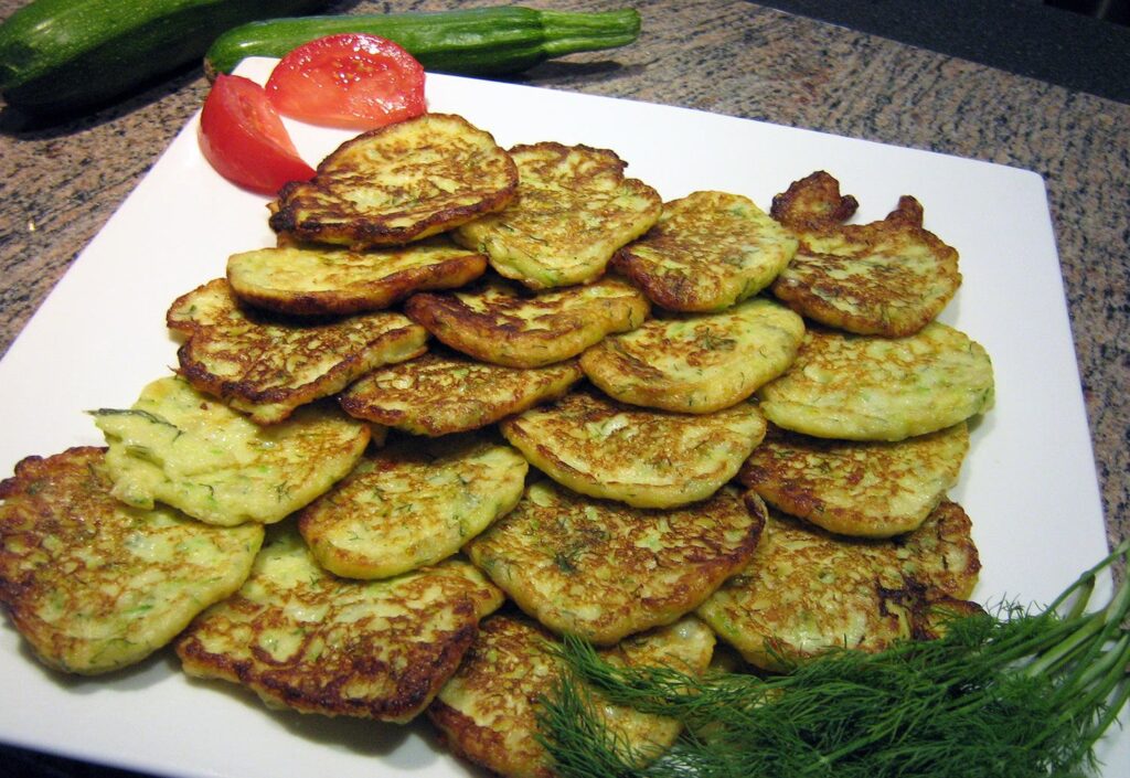 petites-crecc82pes-aux-courgettes